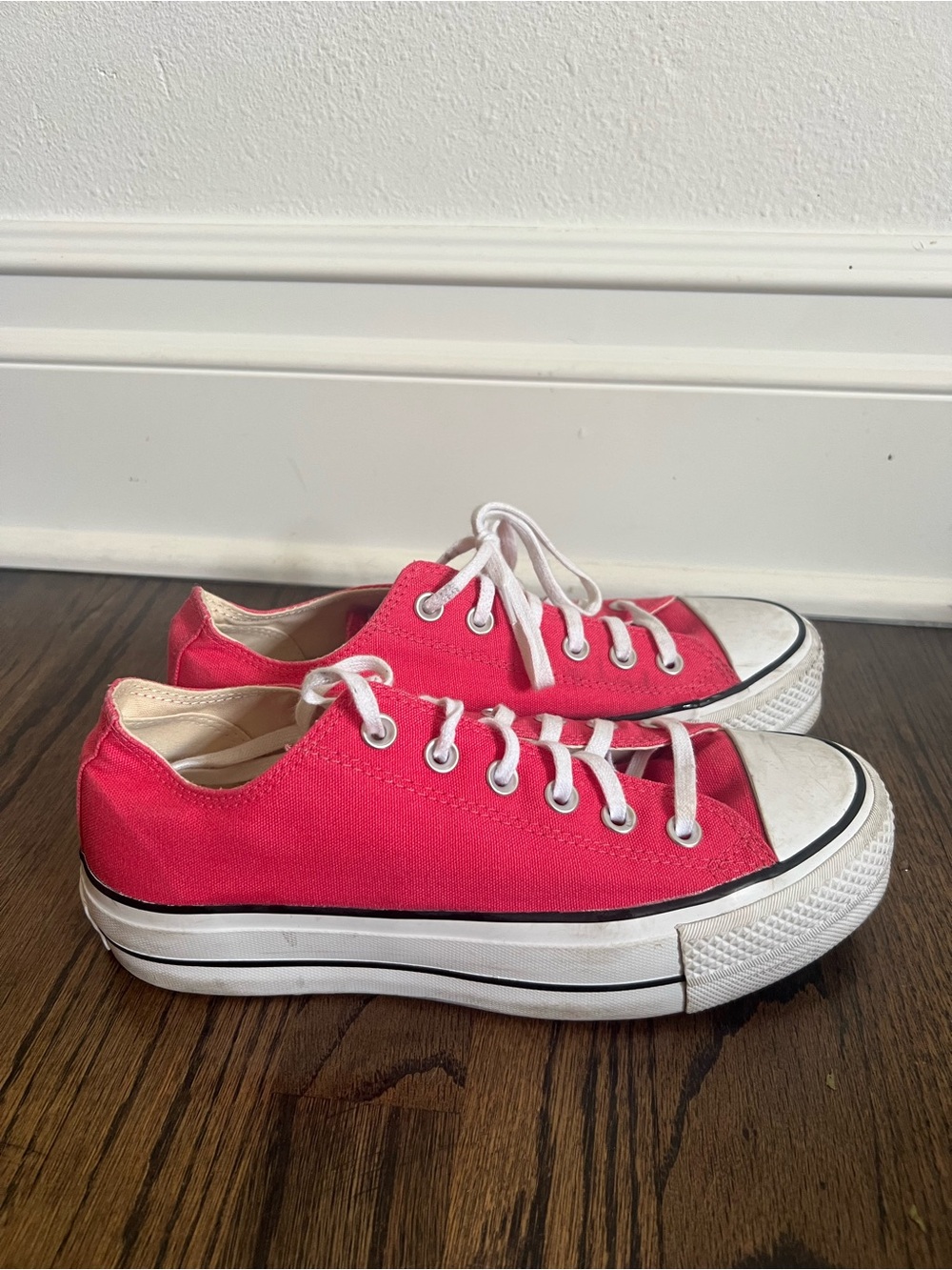 Low-Top Canvas Sneakers in Bright Pink- Chuck Taylor